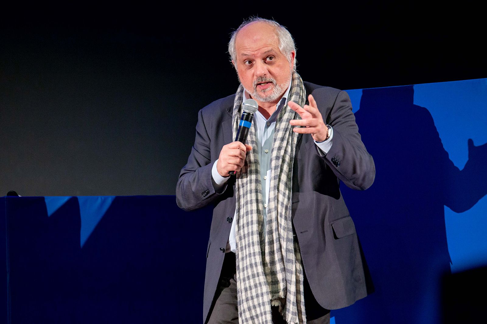 Incontro con Emil Abirascid