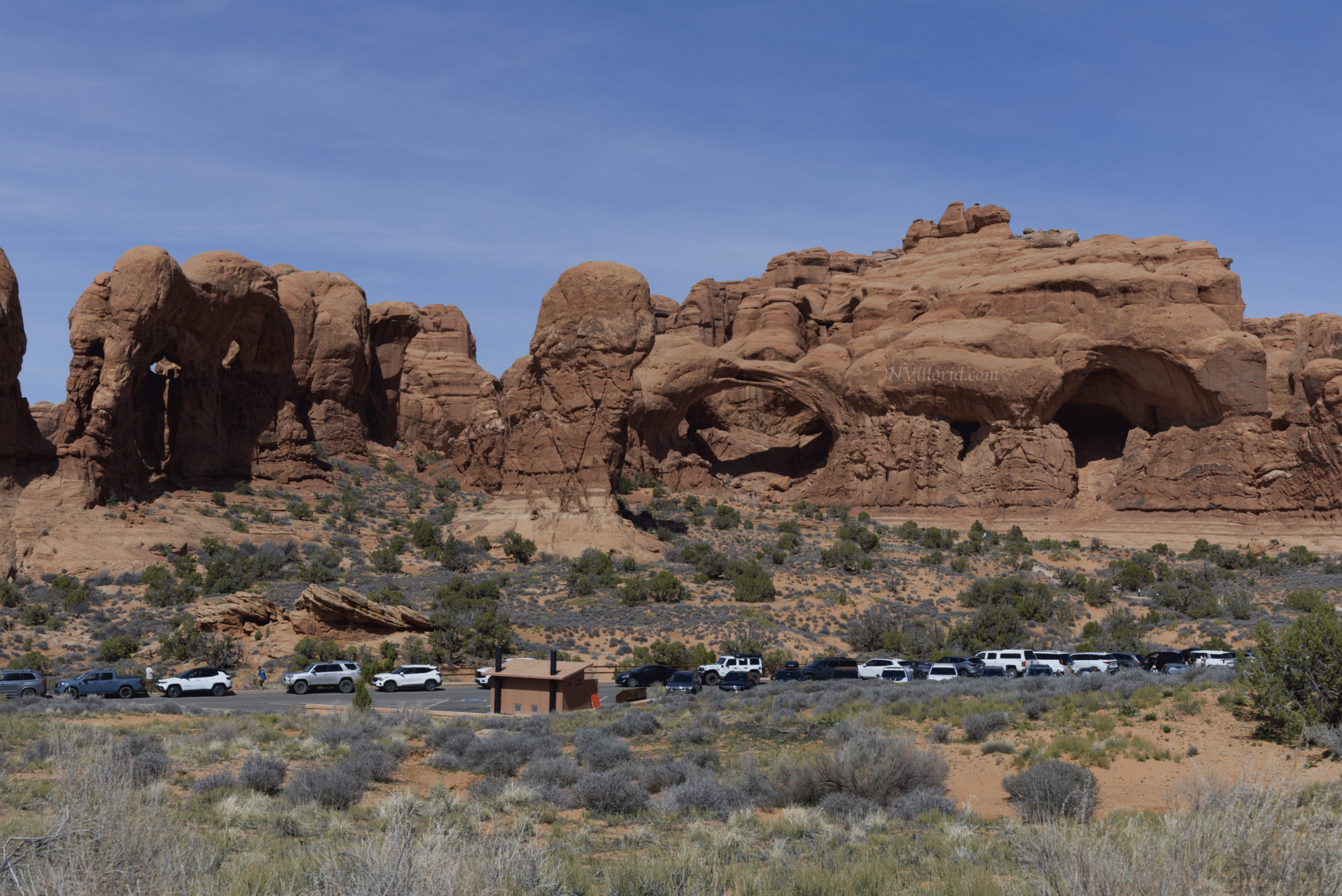 views from hiking at Arches National Park - via NVilloria.com