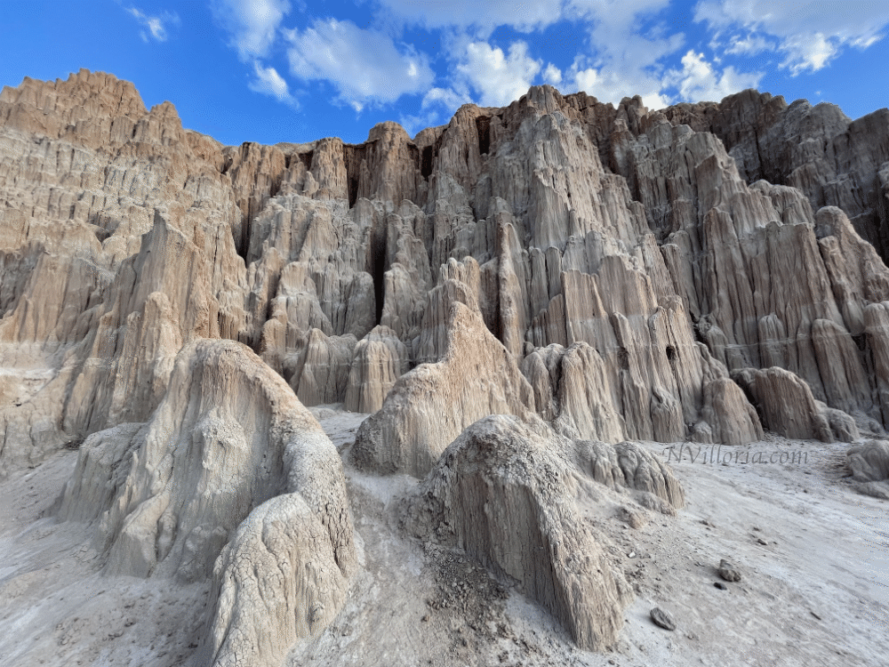 Landscape at Cathedral Gorge State Park - via NVilloria.com