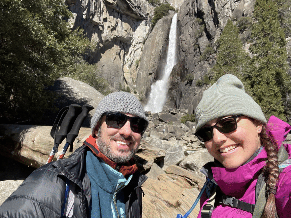 two people at Yosemite national park - NVilloria.com