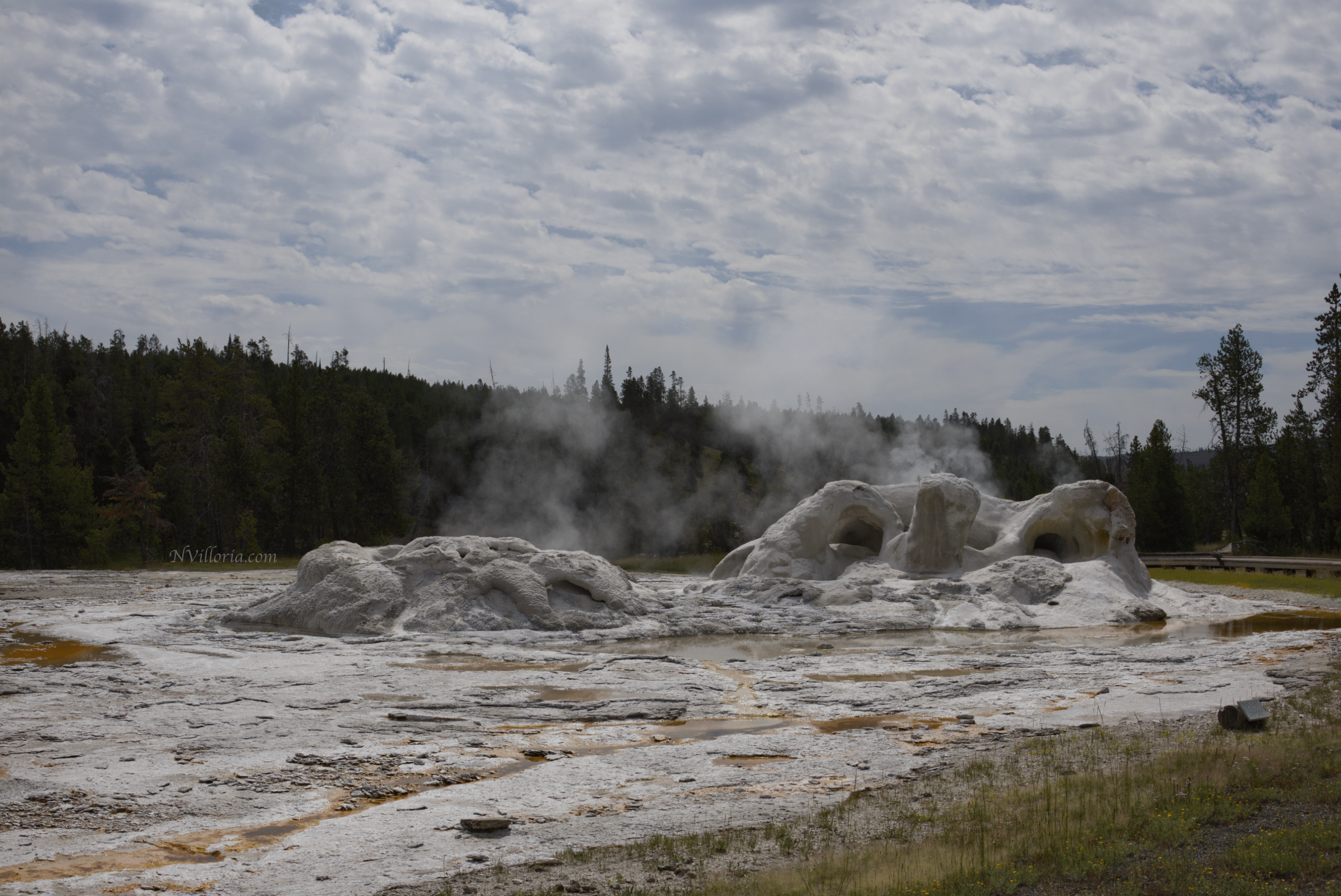 steam vents at Yellowstone National Park - via NVilloria.com