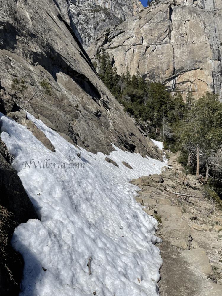 Yosemite Falls trail at Yosemite National Park - NVilloria.com