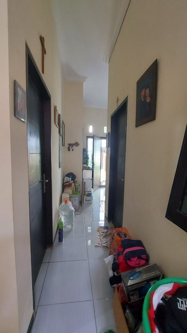 Thumbnail: Rumah Jual Green Tombro