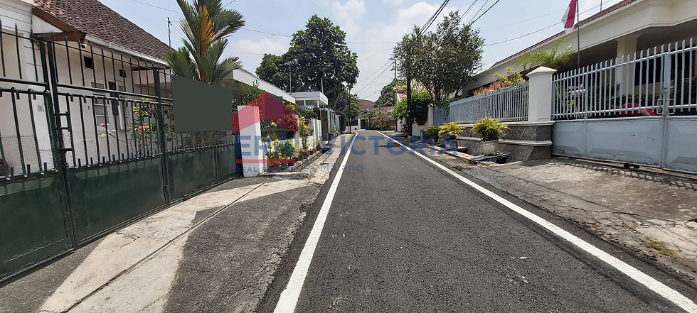 Thumbnail: Rumah Dijual 5 Kamar Tidur Area Buah-buahan, Dekat Superindo Langsep
