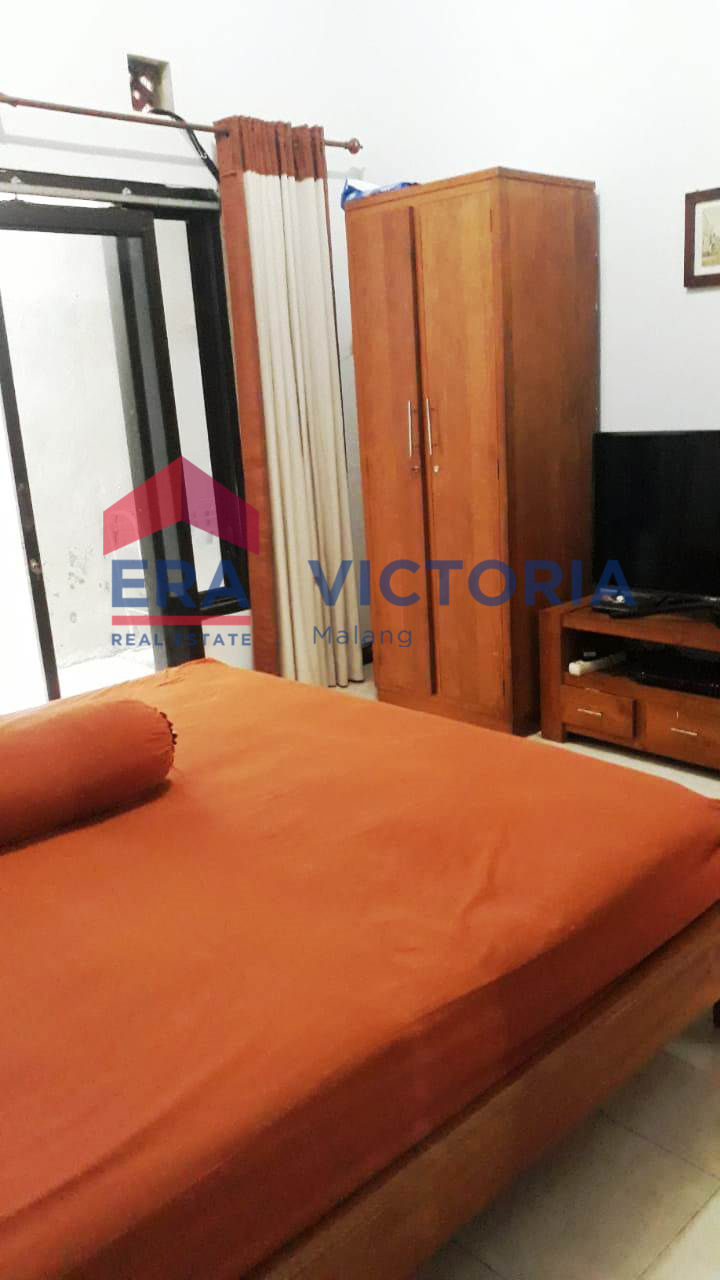 Thumbnail: Rumah Jual Beserta Furnish di Perum Tirtasani Karangploso, 3 Kamar