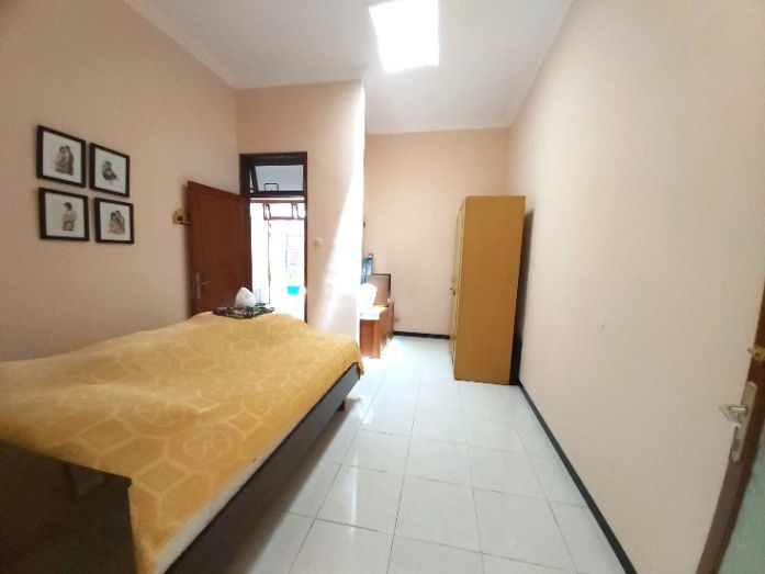 Thumbnail: Rumah Dijual Daerah Bunga-Bunga Lowokwaru Cocok Untuk Rumah Tinggal Maupun Kost