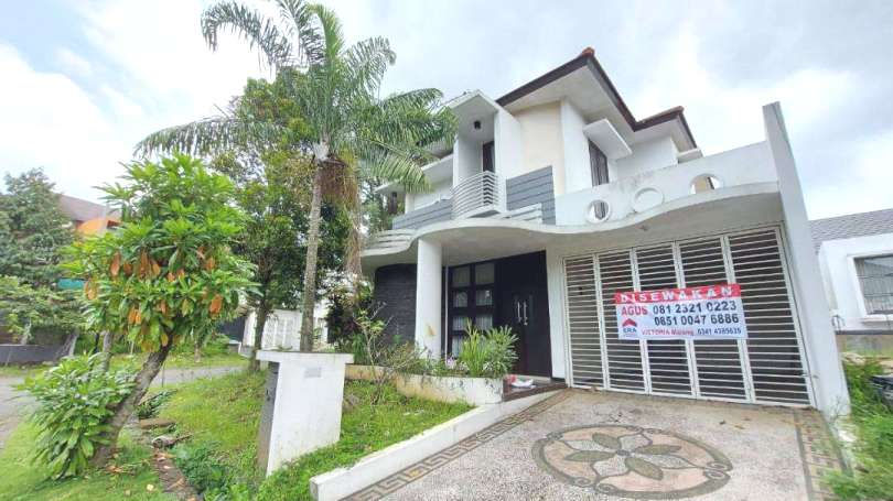 Thumbnail: Rumah Sewa 4 Kamar Tidur Di Kawasan Elit Ijen Nirwana