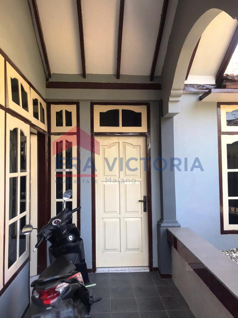 Thumbnail: Rumah 2 Lantai di Landungsari, Dekat Kampus, Terminal Pasar