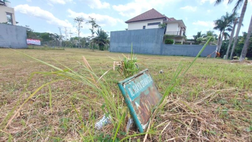 Thumbnail: Tanah Kavling Jual Di Perum Elit ARAYA Cluster Graha Telaga Golf