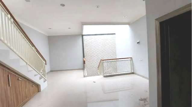 Thumbnail: Town House 3 Lantai Di PBI Araya Harga 1 Lantai