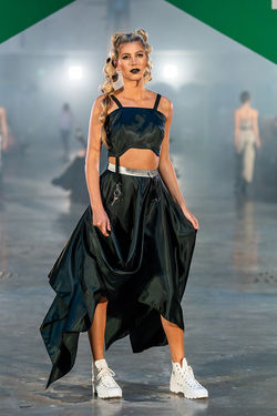 RunwayHoustonXVIAlanGonzalez-024jpg_800.jpg