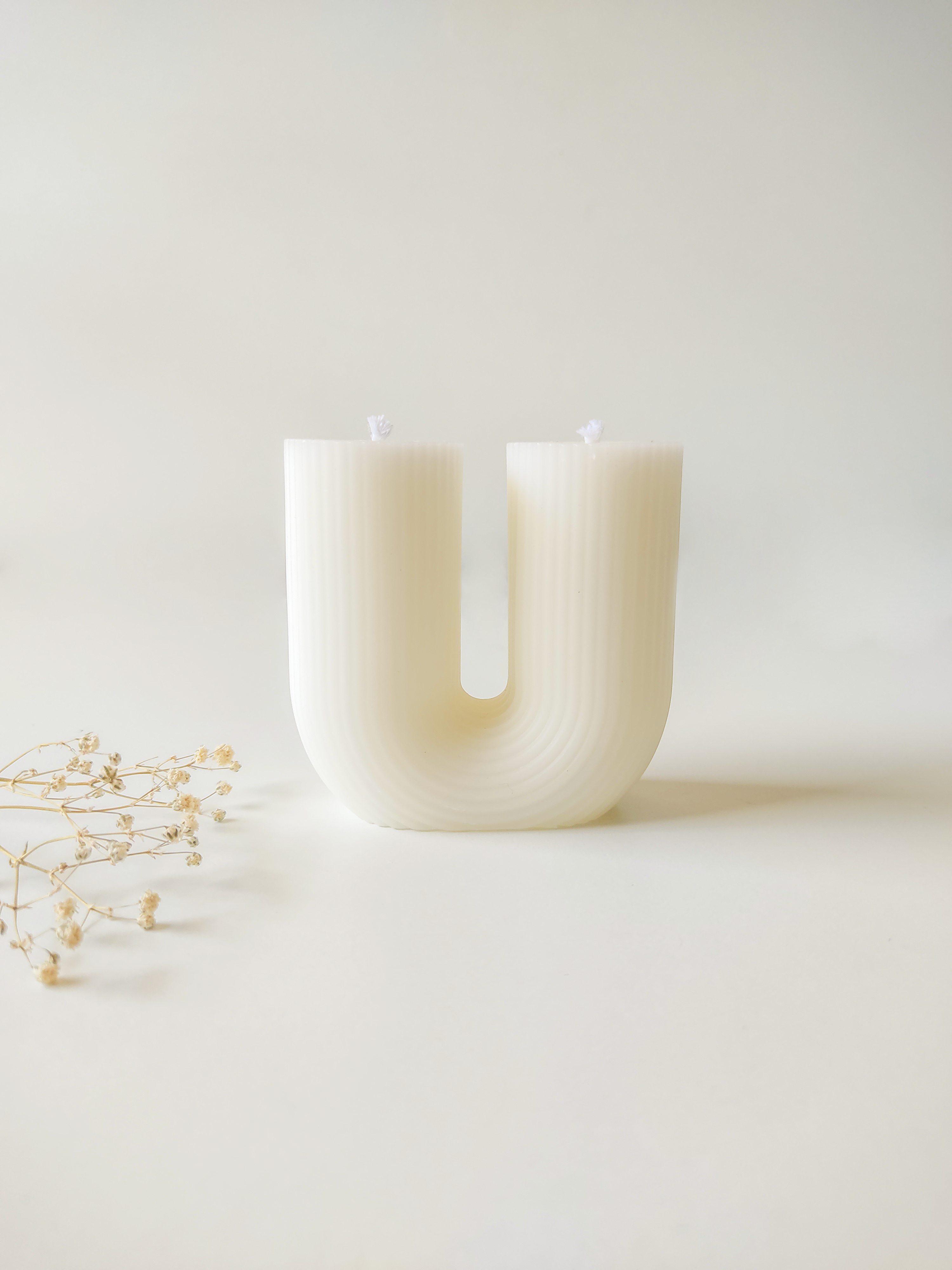 נר U 10 יחידות