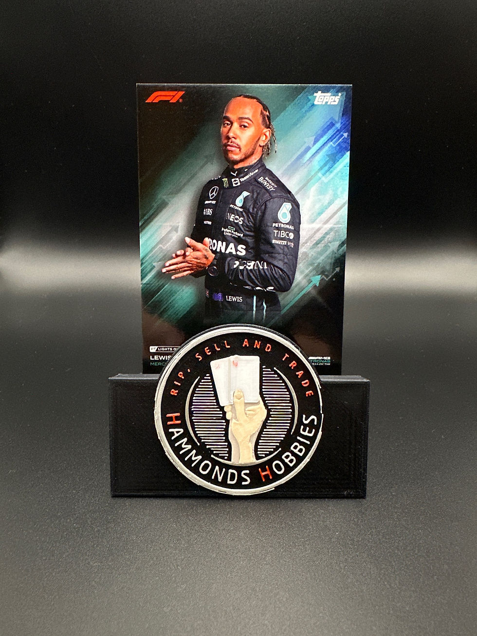 Miniature : F1 Lights Out Lewis Hamilton Portrait Card