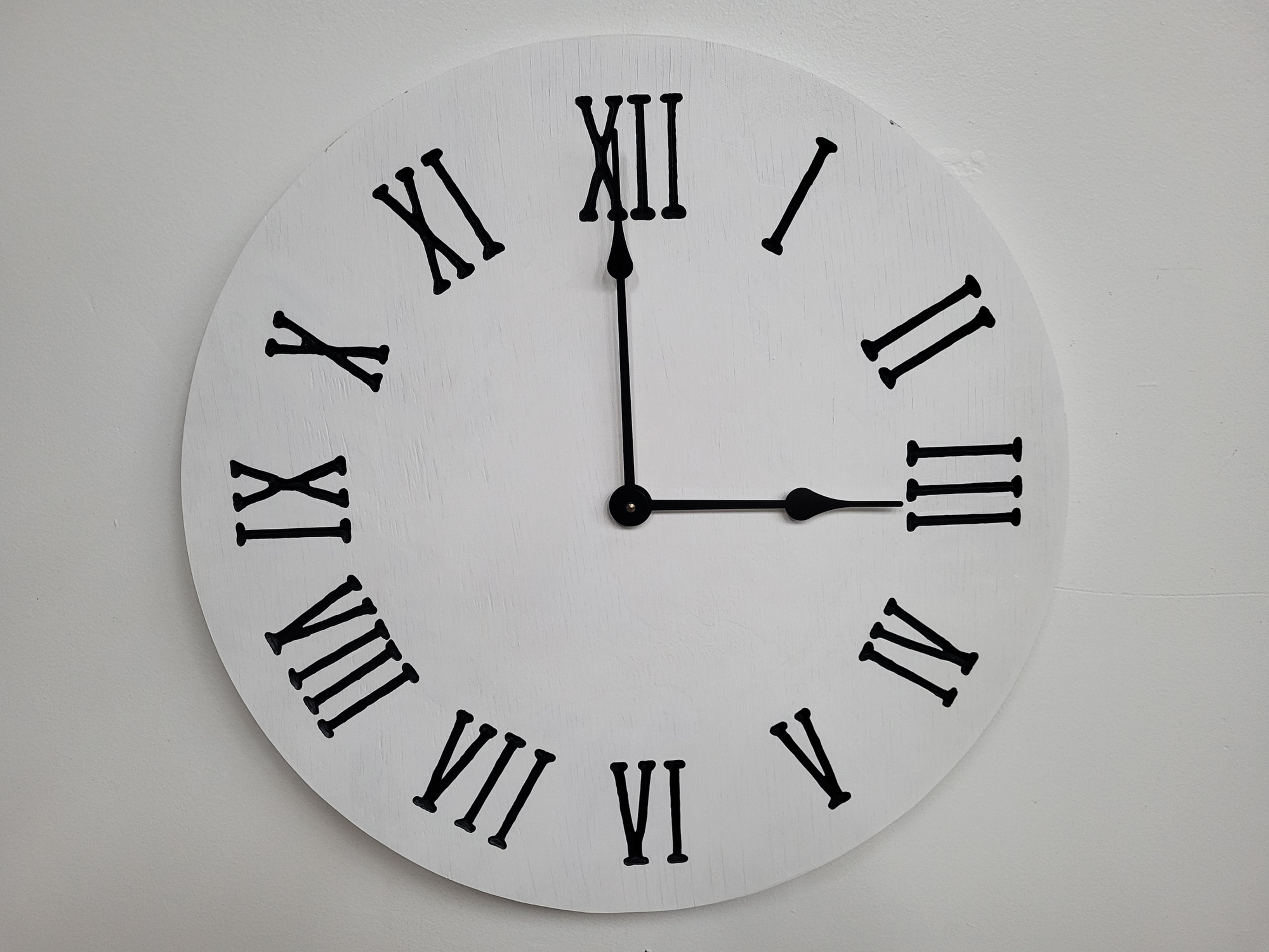 23-inch White Clock