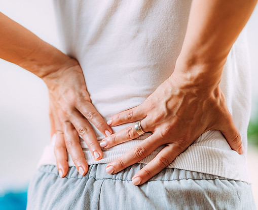 1140-woman-back-pain.jpg