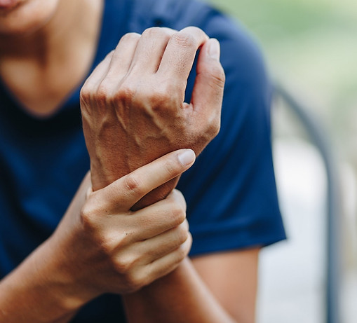 Wrist-pain_hand-pain.jpg