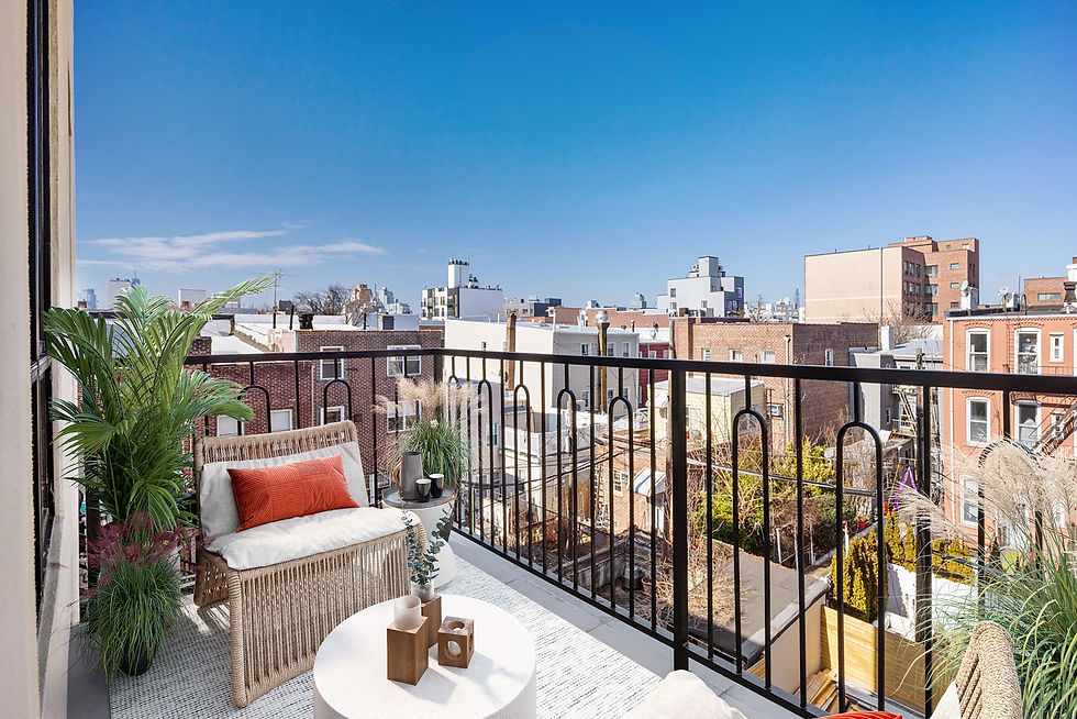 Caroline-185 Withers-Balcony_staged_HD.jpg