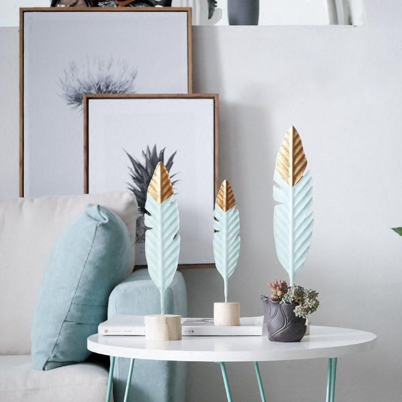 Thumbnail: Modern Feather Wooden Miniature Figurines