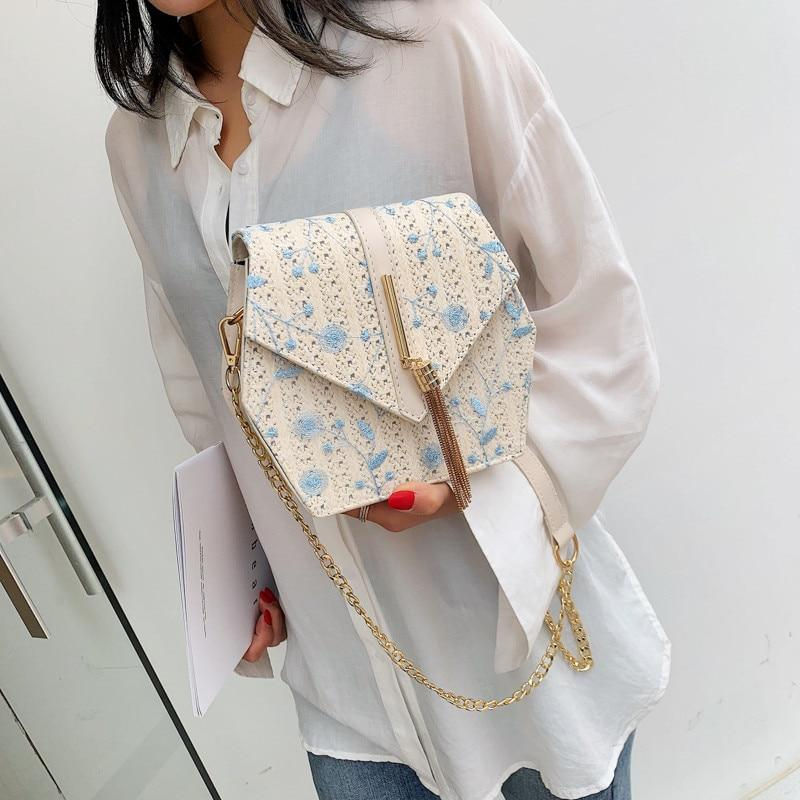 Thumbnail: Hexagon Style Straw Lace Embroidery Bag
