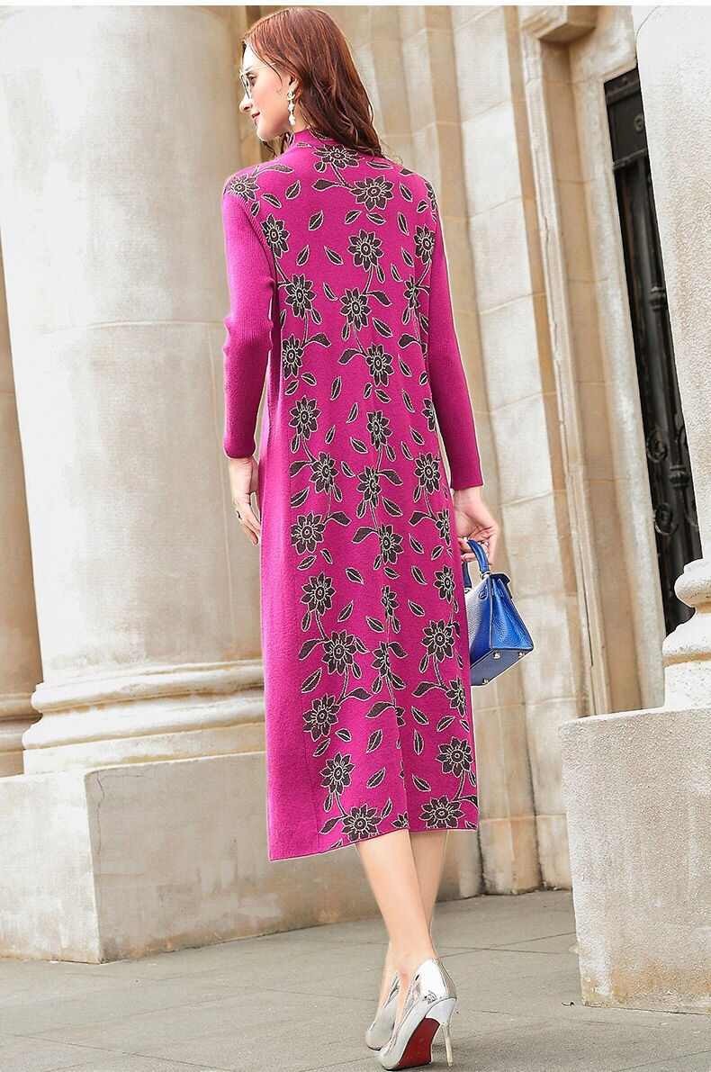 Thumbnail: Elegant Knitted Patchwork Gradient Pink Pleated One-Piece Sweater Dress