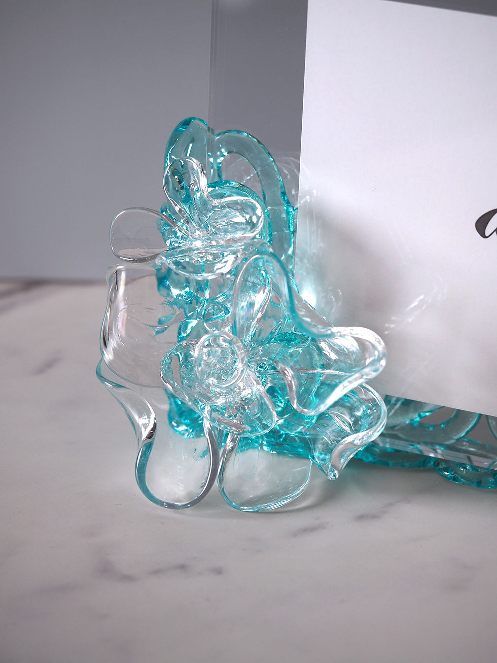 サムネイル： 澪花-MIOKA-フォトスタンド 2L判（BOX付）