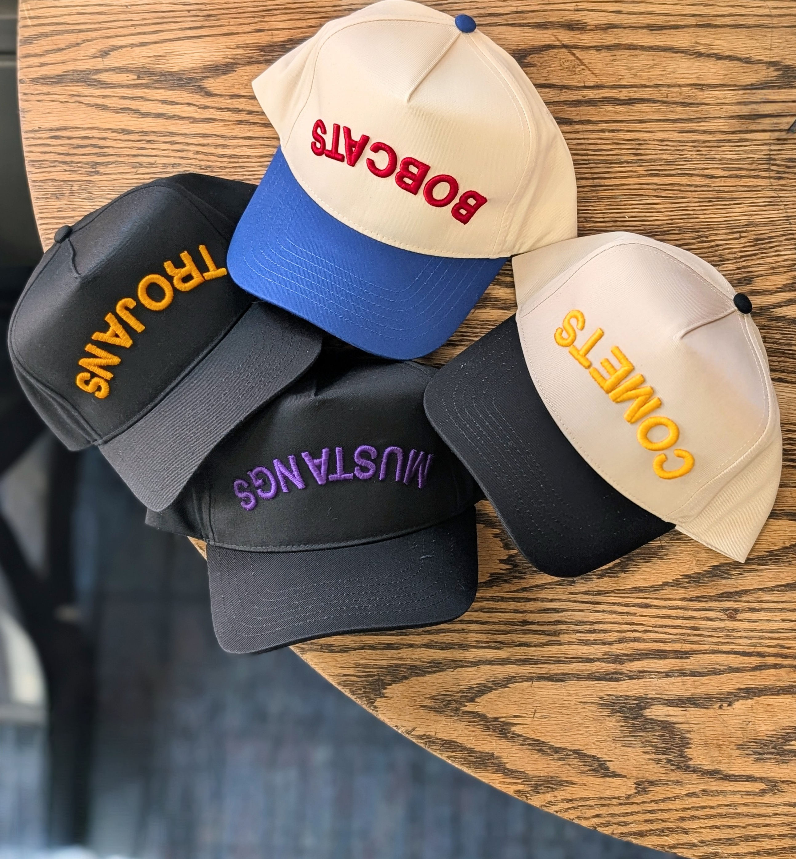 Retro Fit Hats – Upside Down 3D Puff