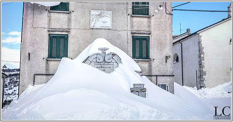 La fontana di San Giovanni, aristocratica e ammonitrice