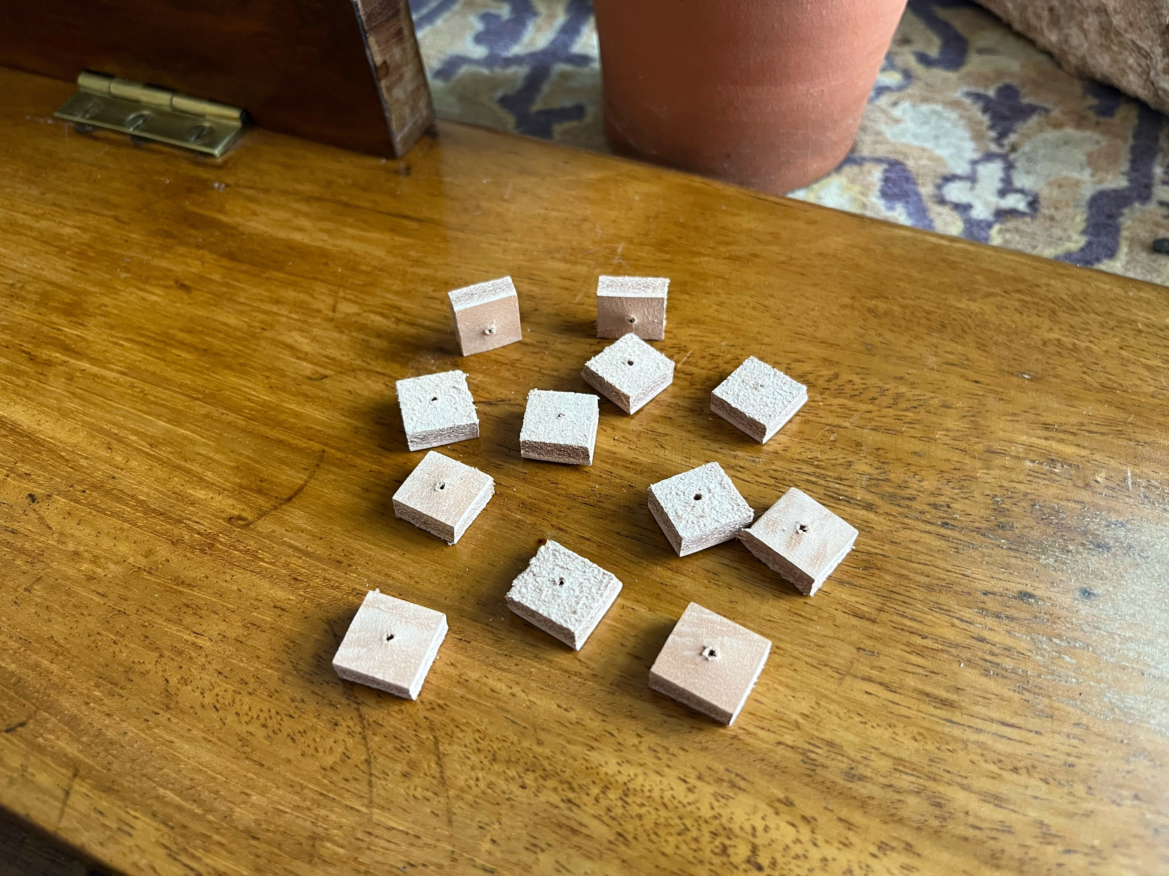 Square Leather Pendulum Bob Screws