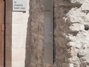 Giving materials a second life: Toit de Paris reinvents signage