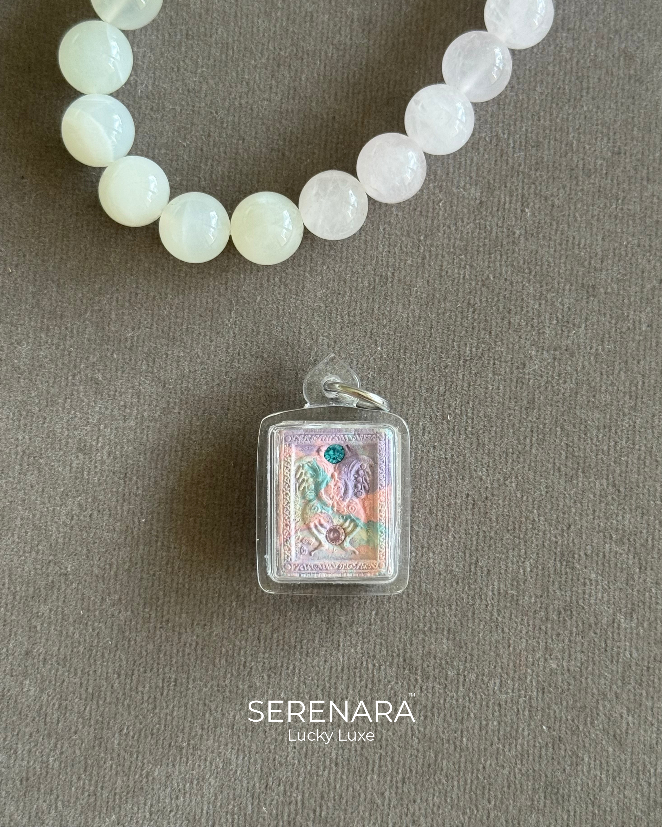 จี้เทพภมรจำแลง x พระพรหม ขนาด 1.6 x 2 ซม. สีฟ้าม่วง ครูบากฤษณะ อิณวัณโณ