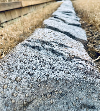 Natural stone landscape curbing