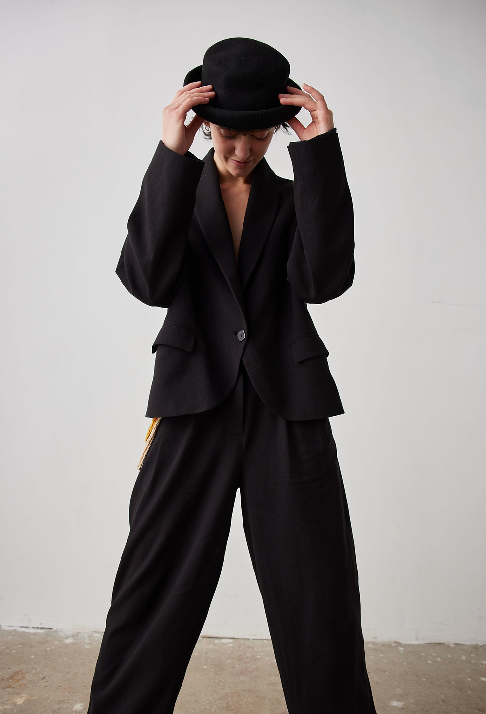 Thumbnail: SIYAH GURU JACKET