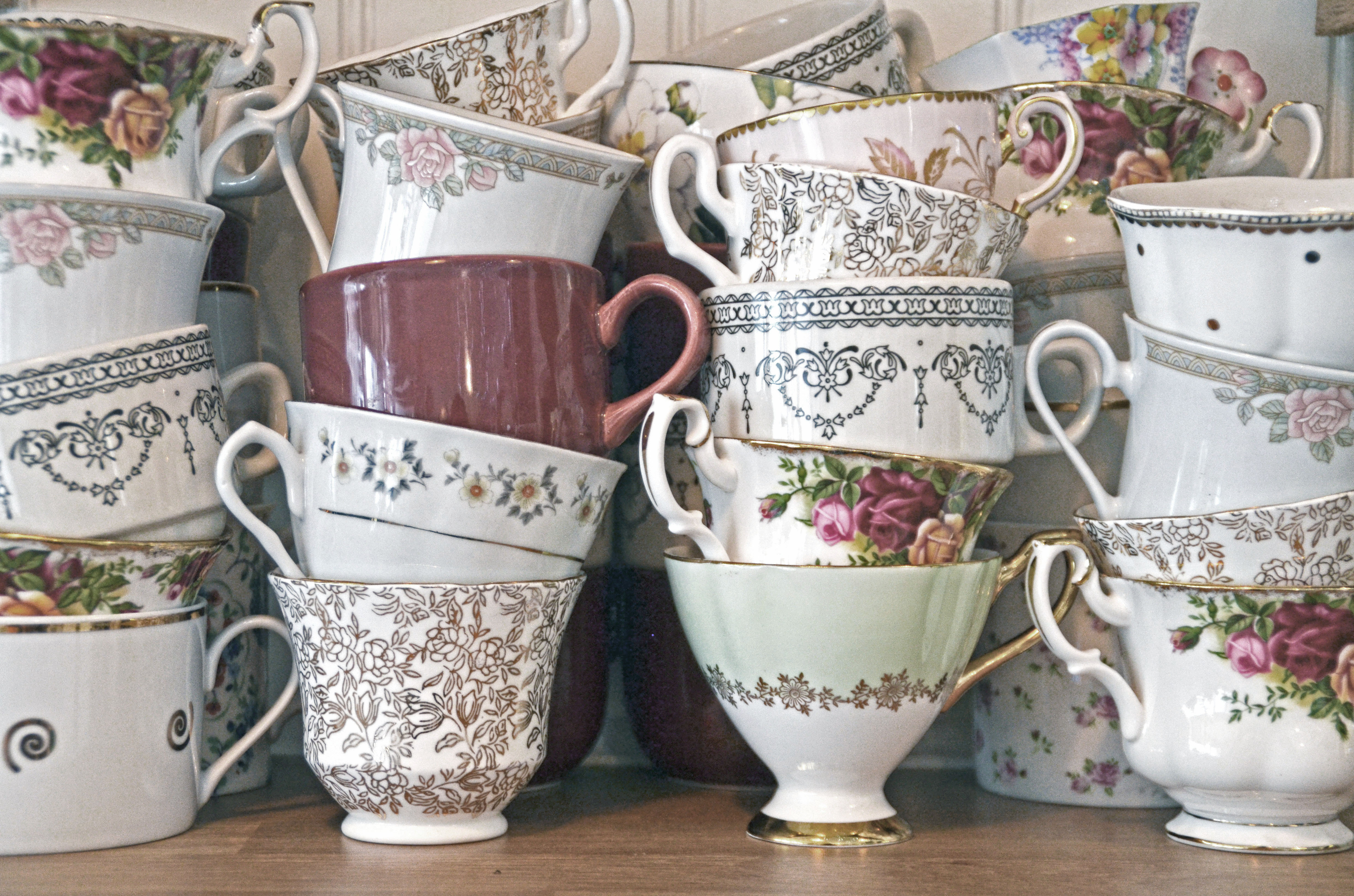 Vintage Cup Stack