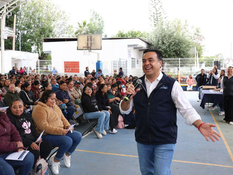 Beneficiarios reciben Tarjetas Contigo en la capital