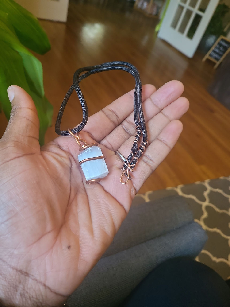 Thumbnail: Copper Wrapped Selenite