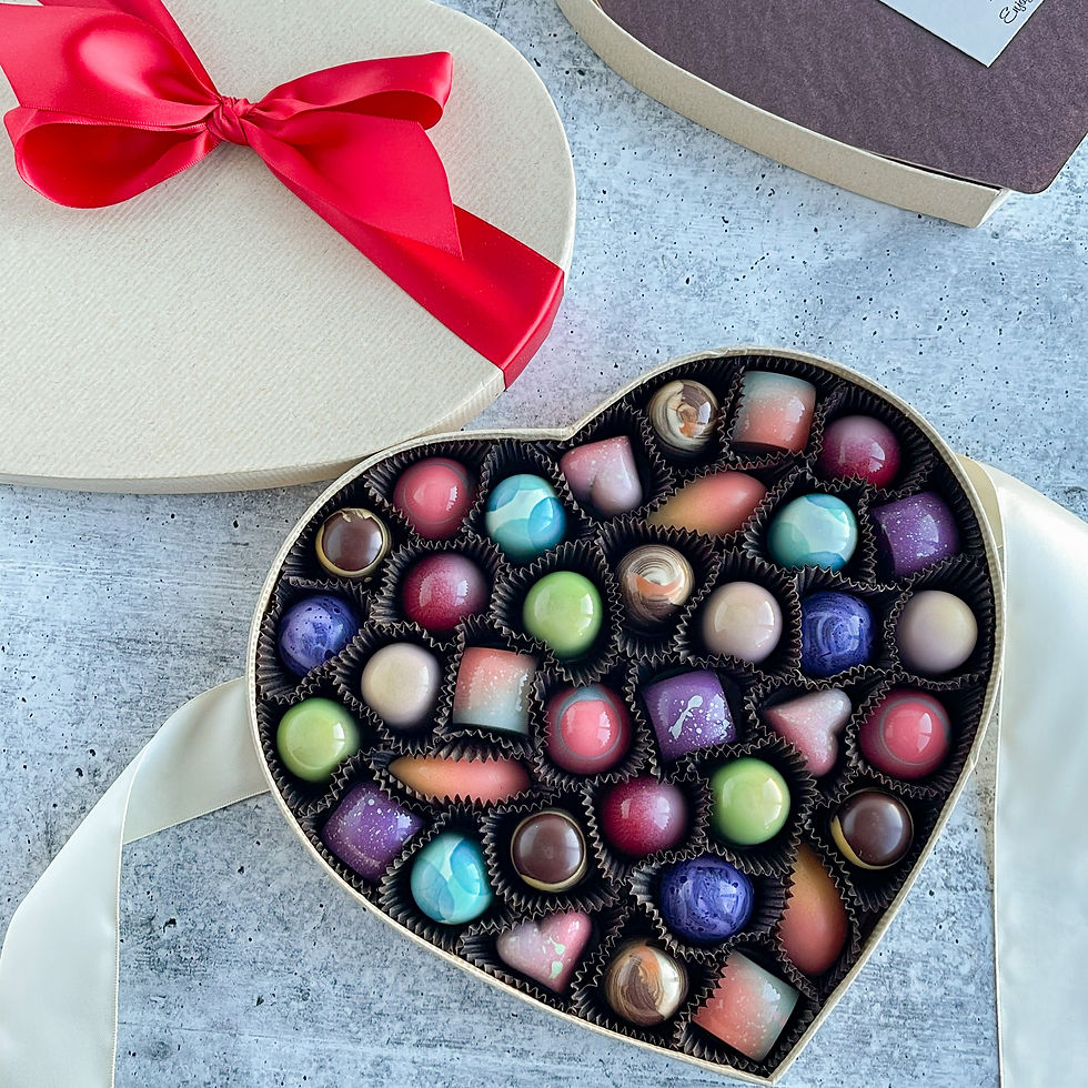 Thumbnail: Large heart, 36 piece