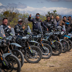 Una ruta más poniendo a prueba a CFMOTO: 450MT y 800MT-X