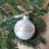 Miniature : Boule de Noël BRILLANTE en verre personnalisée diamètre 6cm
