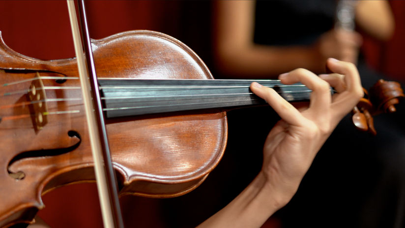 Mete Taşın feat. the Folk Symphony Orchestra