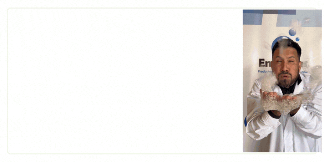 nosotros.gif