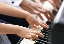 Group piano classes.jpeg