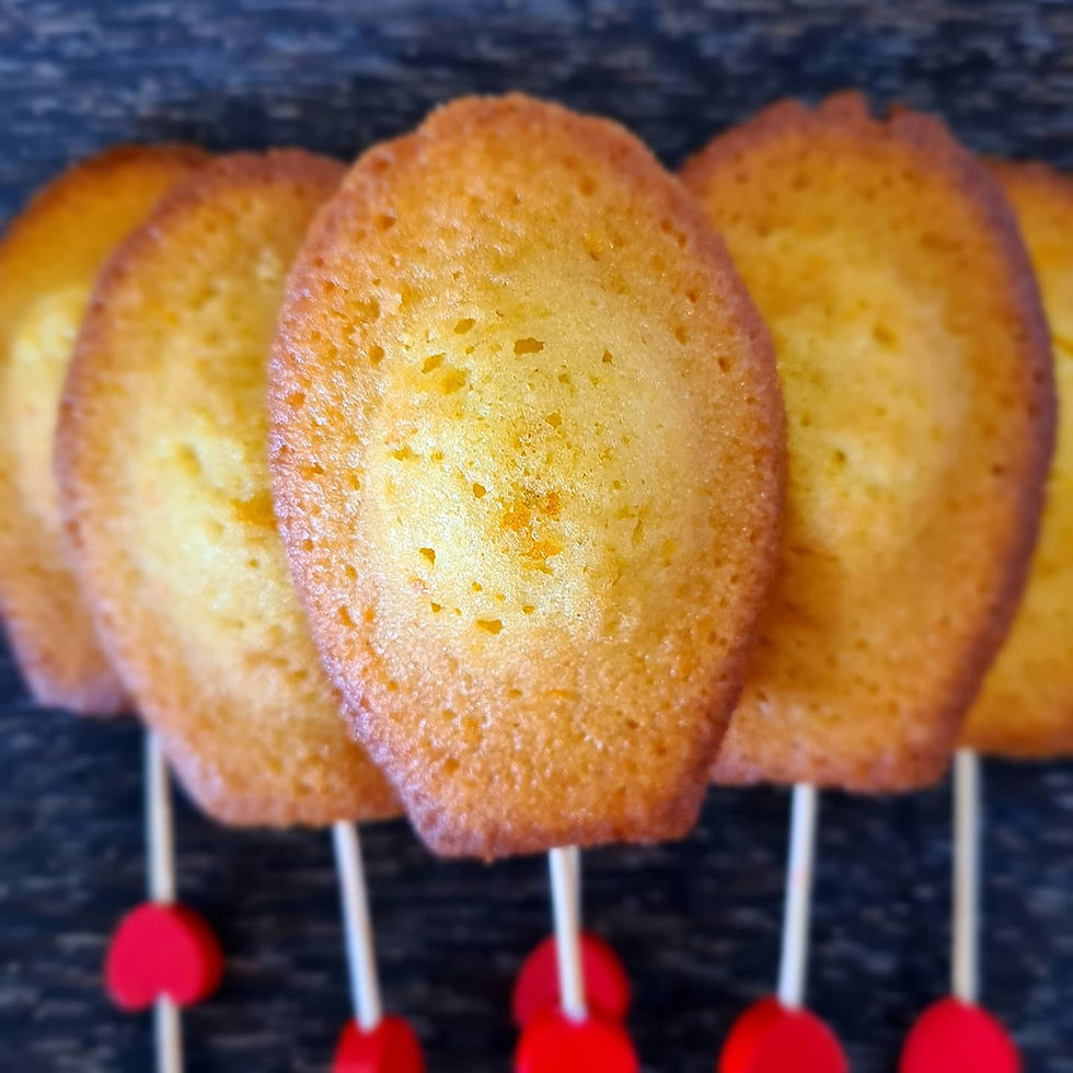 Thumbnail: Orange madeleines (8 pieces)