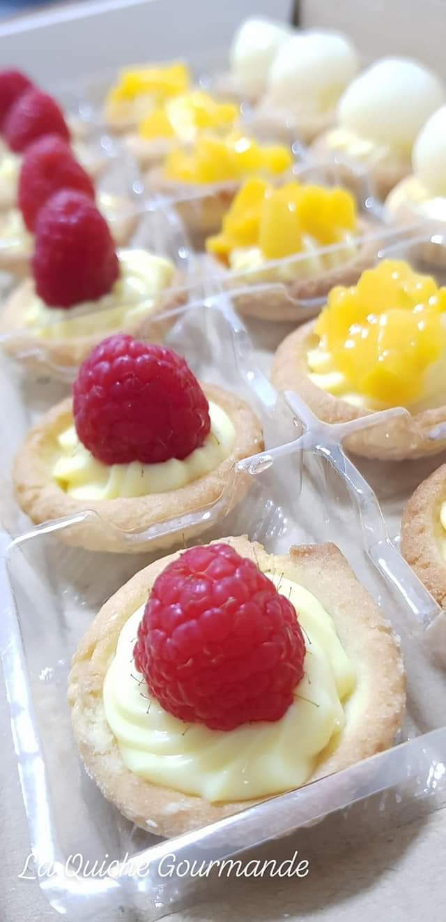 Thumbnail: Mini fruit tartelette (24pcs)