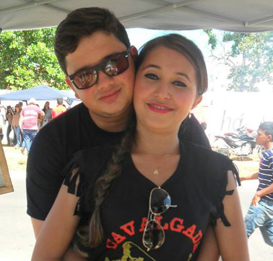 Aline e Alexandre.