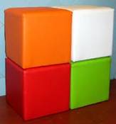 Pufes coloridos