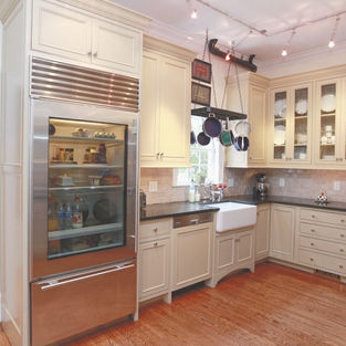 side view kitchen subzero farmhouse lights back paper entry.jpg