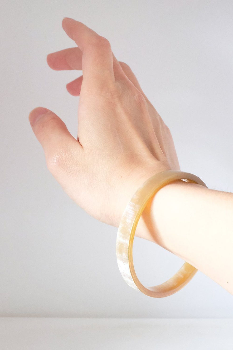 Thumbnail: Tron Buffalo Horn Minimalist Bangle Bracelet (1pc)