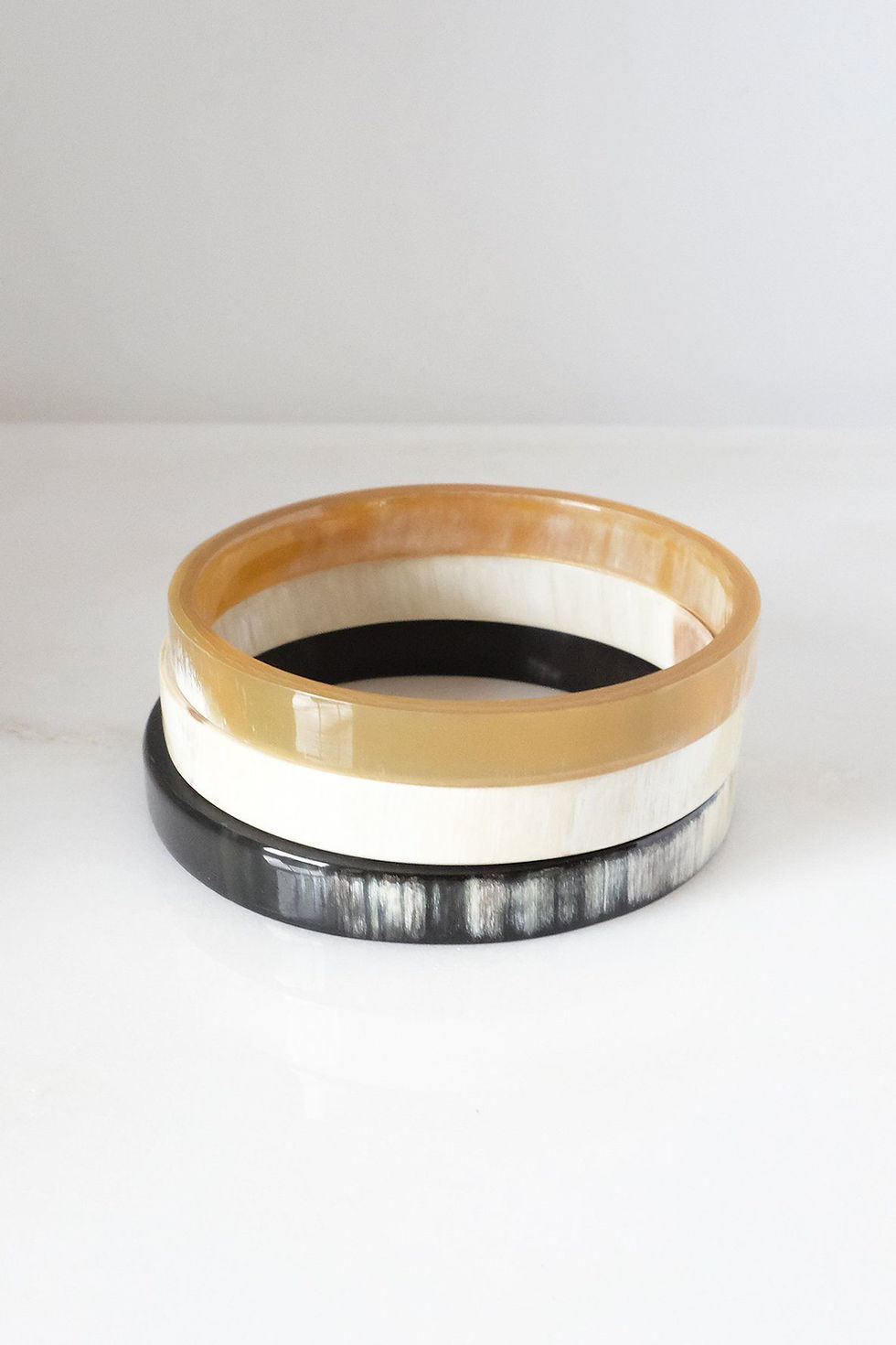 Thumbnail: Tron Buffalo Horn Minimalist Bangle Bracelet (3pcs