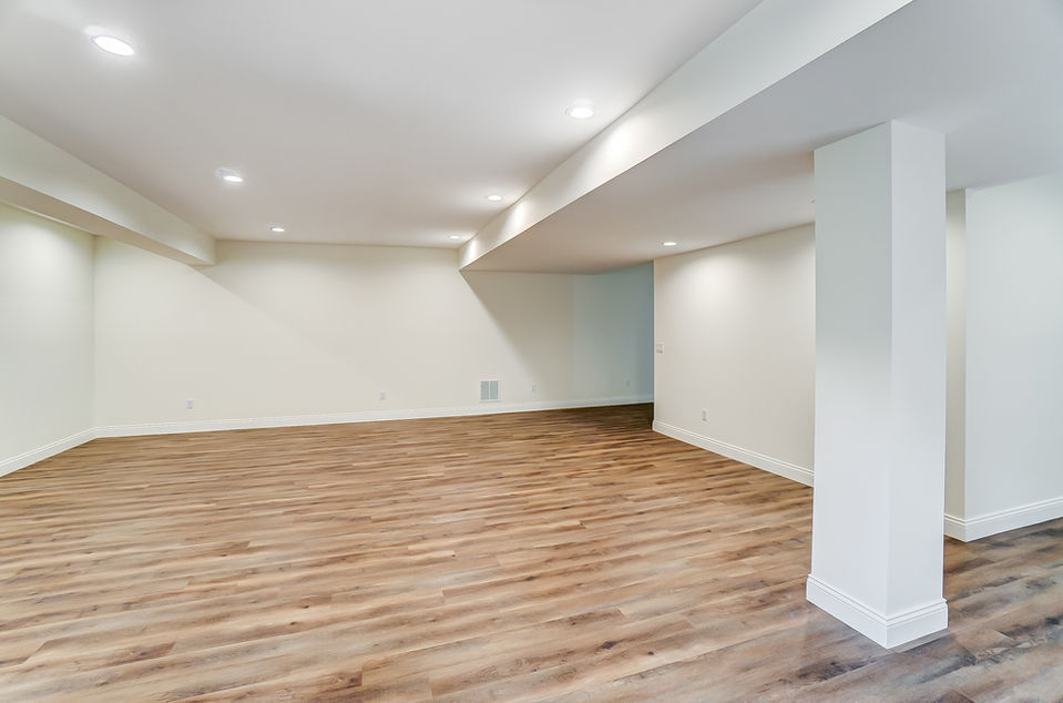 Legendary-Custom-Homes-Ohio-9815-Humphrey-Rd