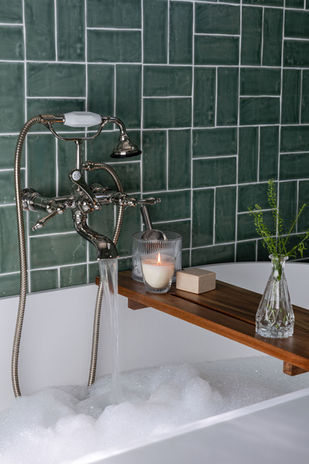 Madison Park  Murrayhill Rd. Addition + Remodel by Seneca Builder Group